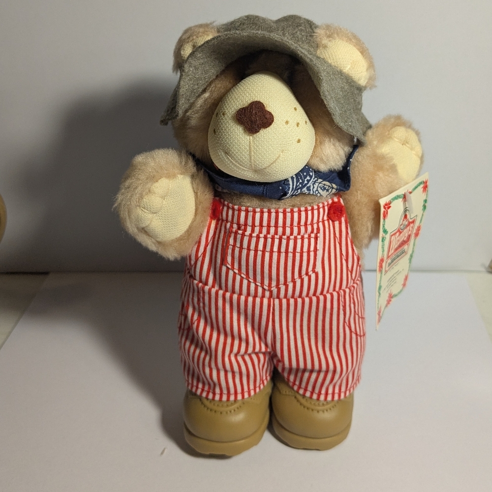 Vintage Wendy's 1986 Dudley Furskin Collectable